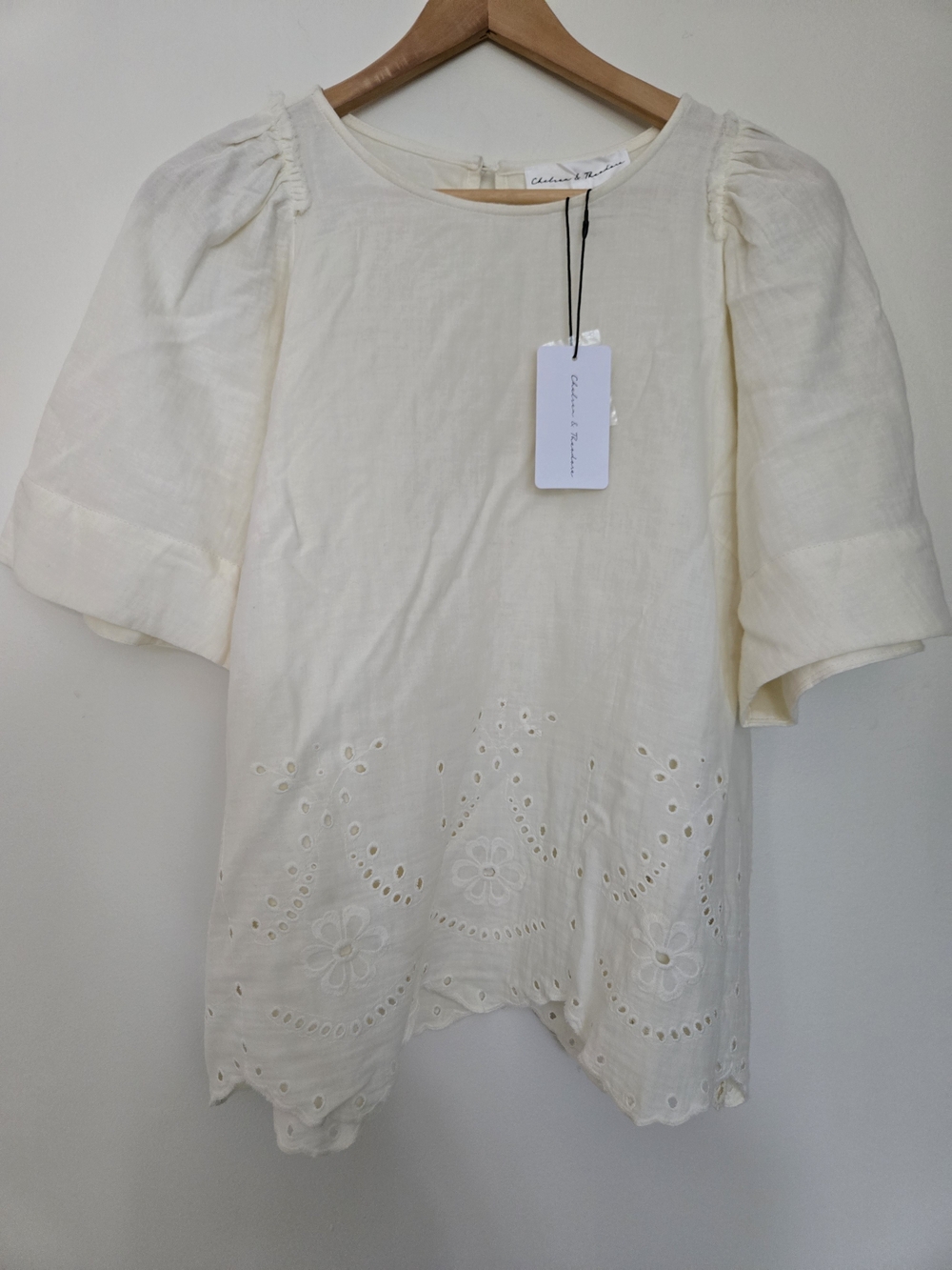 Chelsea & Theodore Cream Eyelet Linen Blend Puff Sleeve Blouse